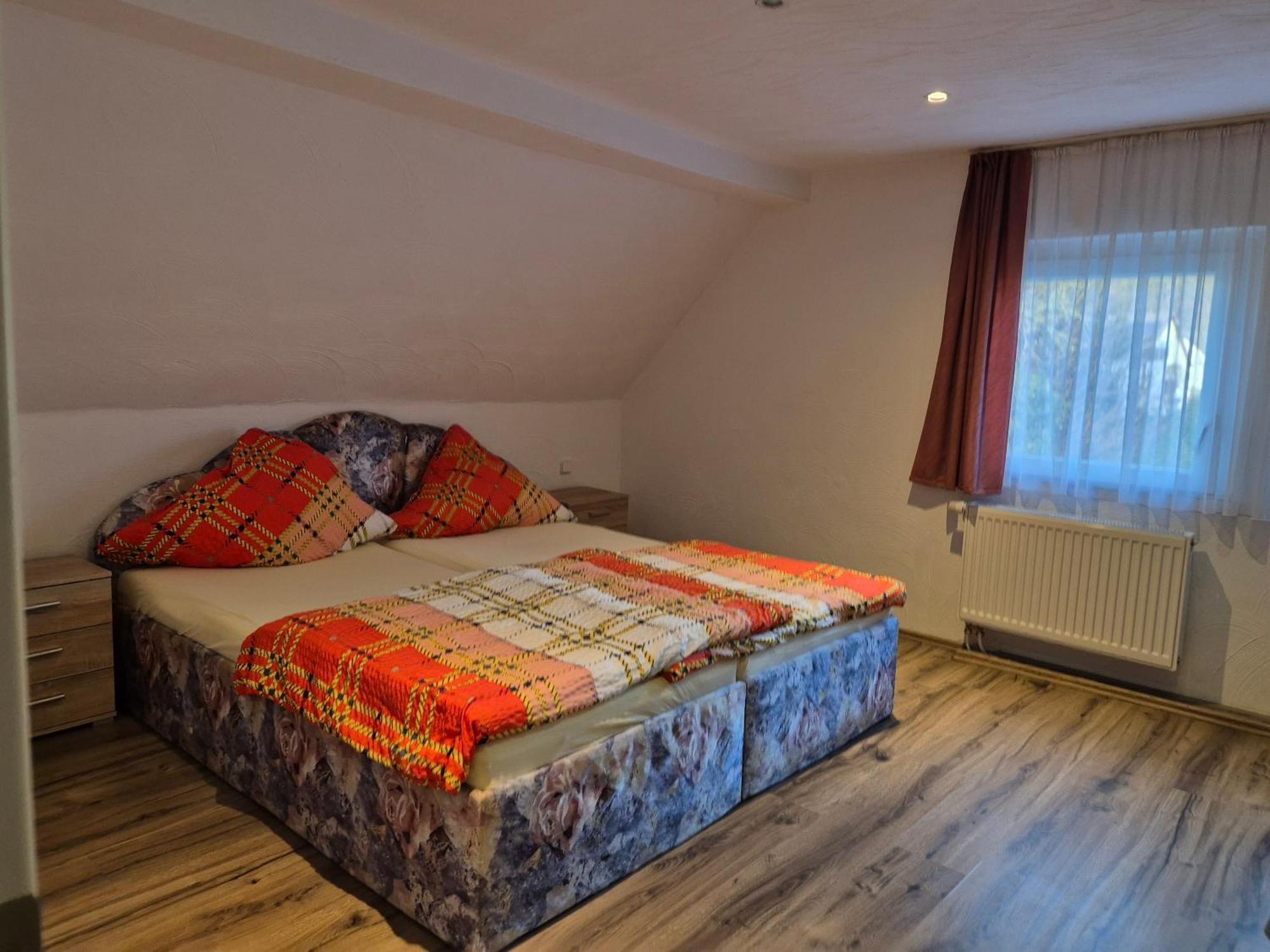 Lotus Apartman Plettenberg Kültér fotó